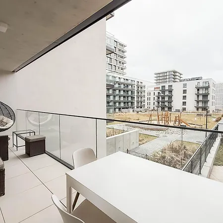 Modern Ac | Free Parking | 15 Min Center * Prague